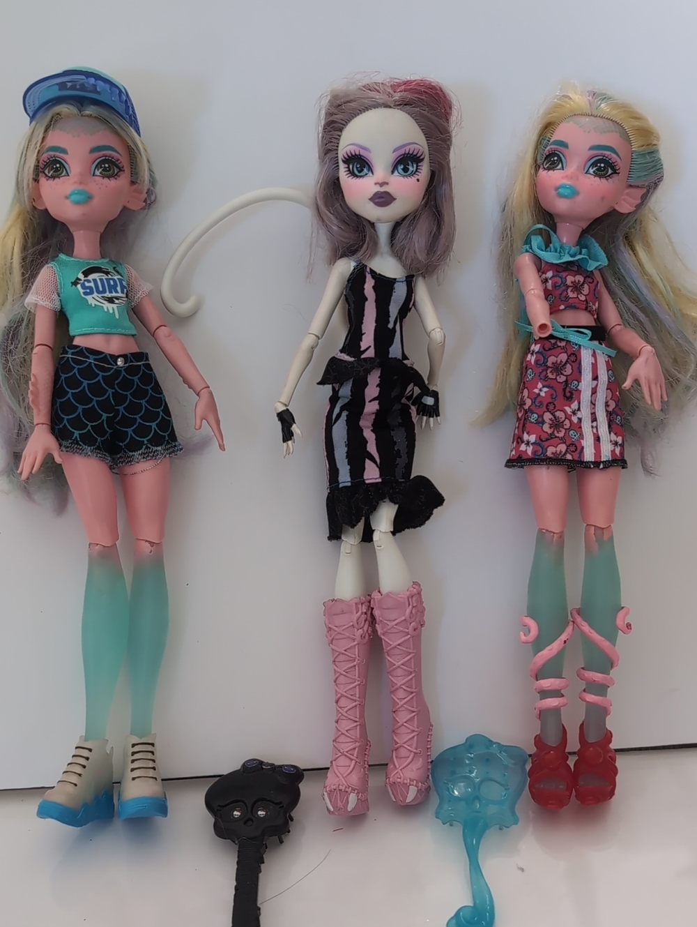 Monster High Dolls Lagoona Blue Catrine Demew Lot Mattel